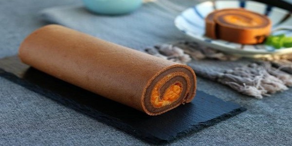 这样的蛋糕，老人小孩都喜欢，你知道怎么做的吗？